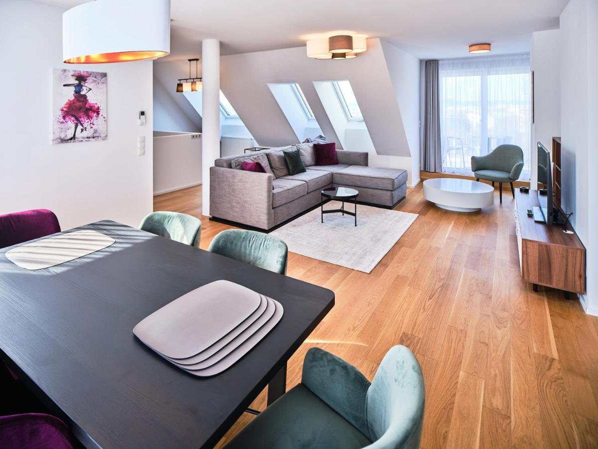 Myfavorit Apartments - Spacious Apartments Next To Puplic Transport U1 Direct Connection To Citycenter Vienna Exterior photo