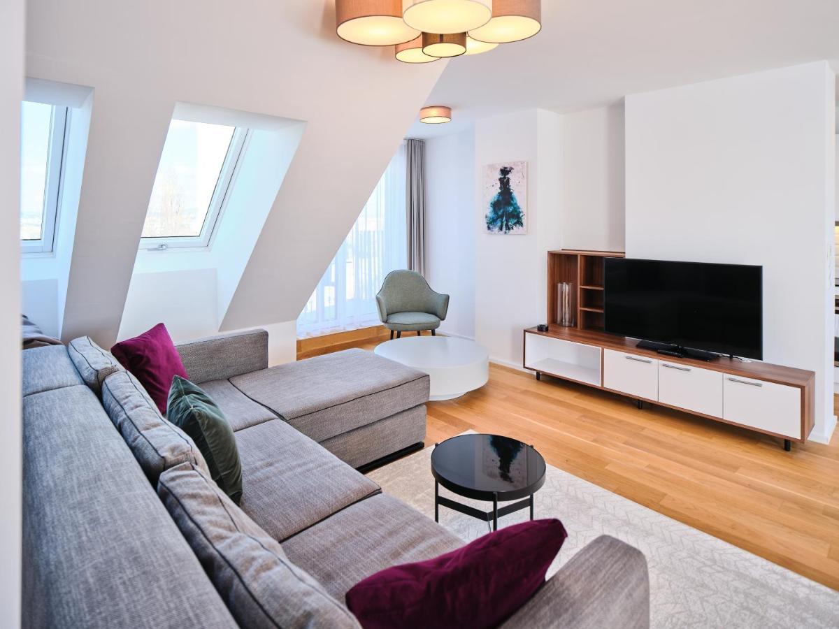Myfavorit Apartments - Spacious Apartments Next To Puplic Transport U1 Direct Connection To Citycenter Vienna Exterior photo