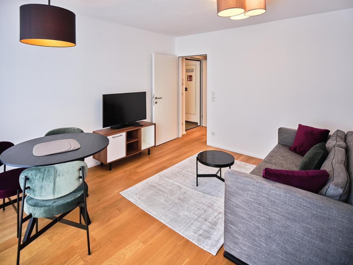 Myfavorit Apartments - Spacious Apartments Next To Puplic Transport U1 Direct Connection To Citycenter Vienna Exterior photo